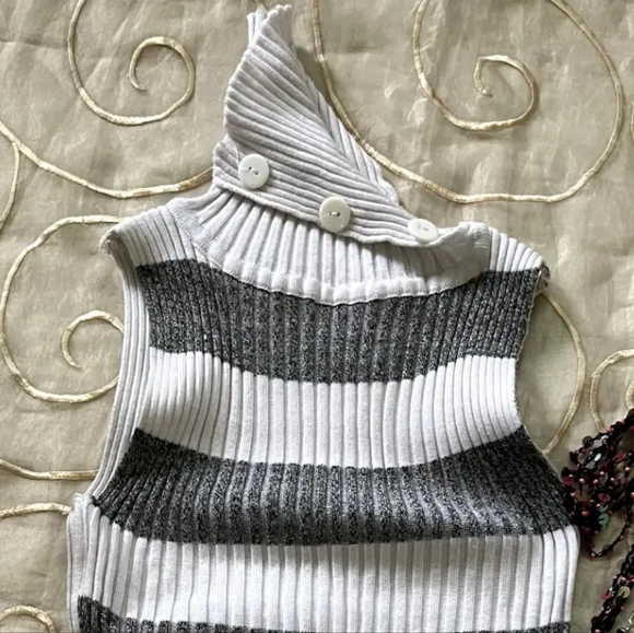 Bodycon top fully stretchable - Picture 3 of 4